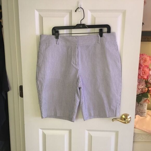NWOT Doncaster Seersucker Long Dress Shorts Sz 16 - Picture 4 of 12